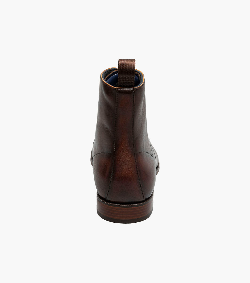 HENRY Cap Toe Lace Up Boot