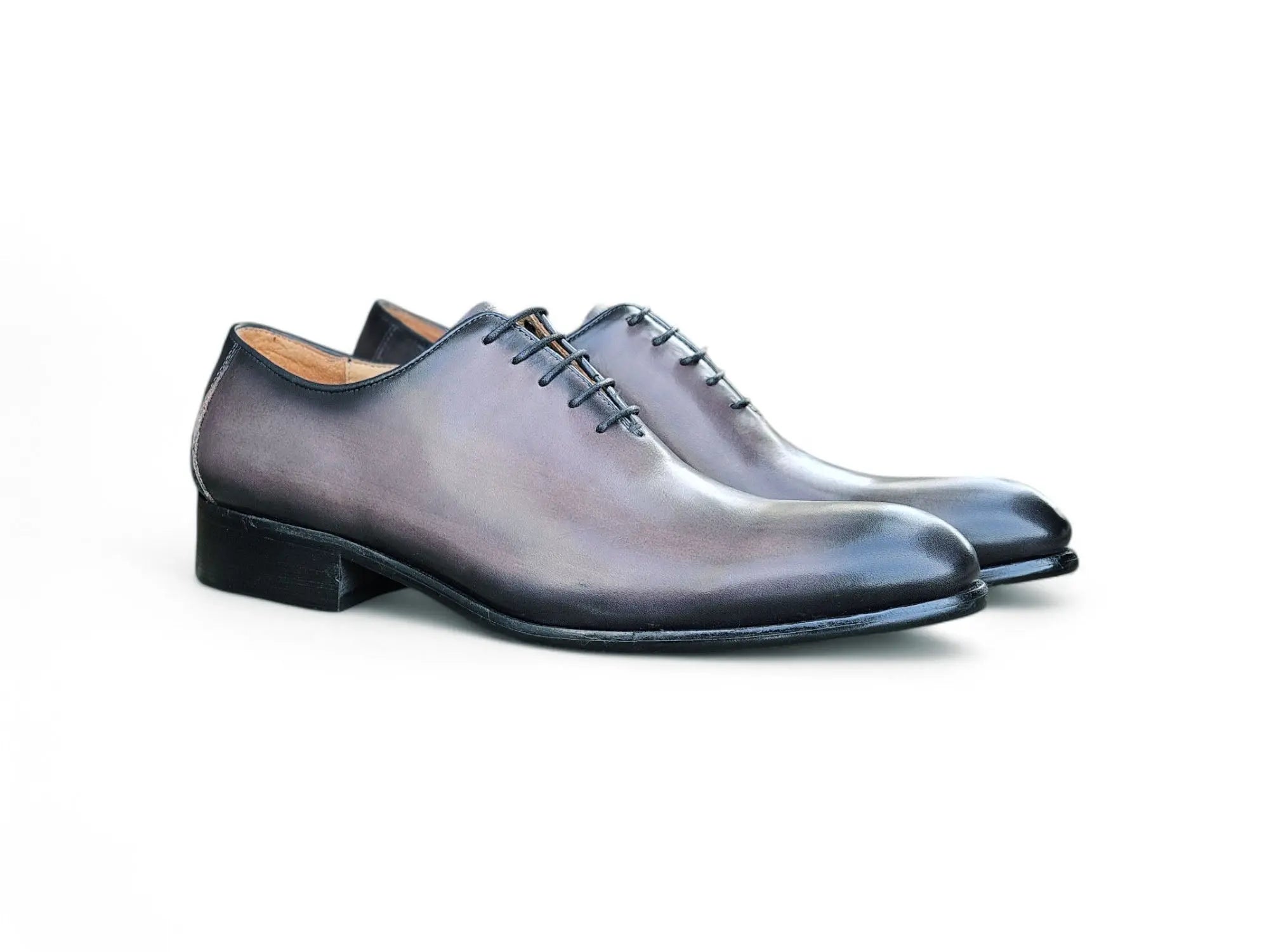 Calfskin Whole Cut Lace-up Oxford Carrucci