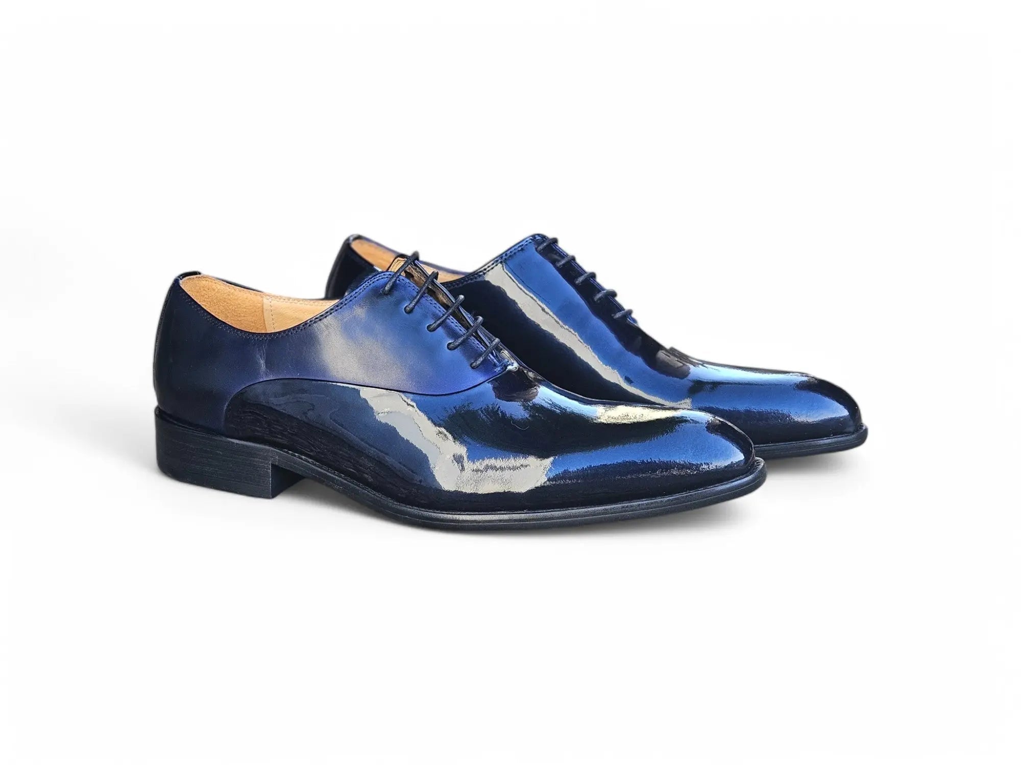 Mix Media Patent Leather Oxford Carrucci