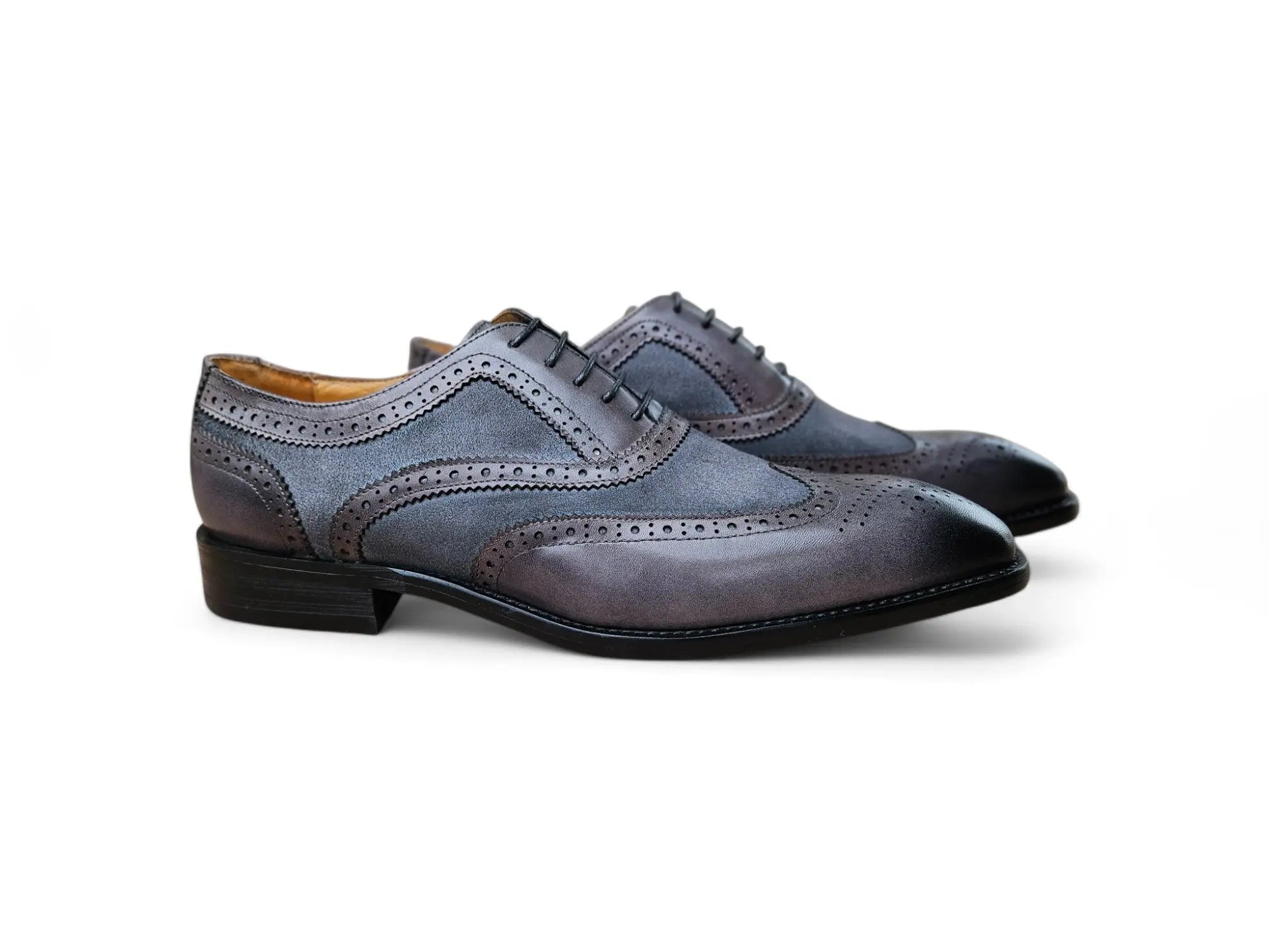 Mixed Media Burnished Wingtip Oxford Carrucci