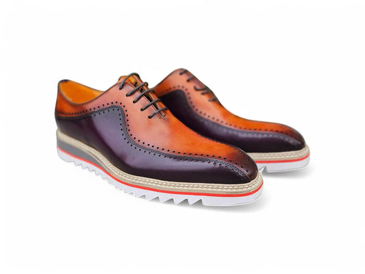 Stylish Two-Tone Brogue Oxford Carrucci