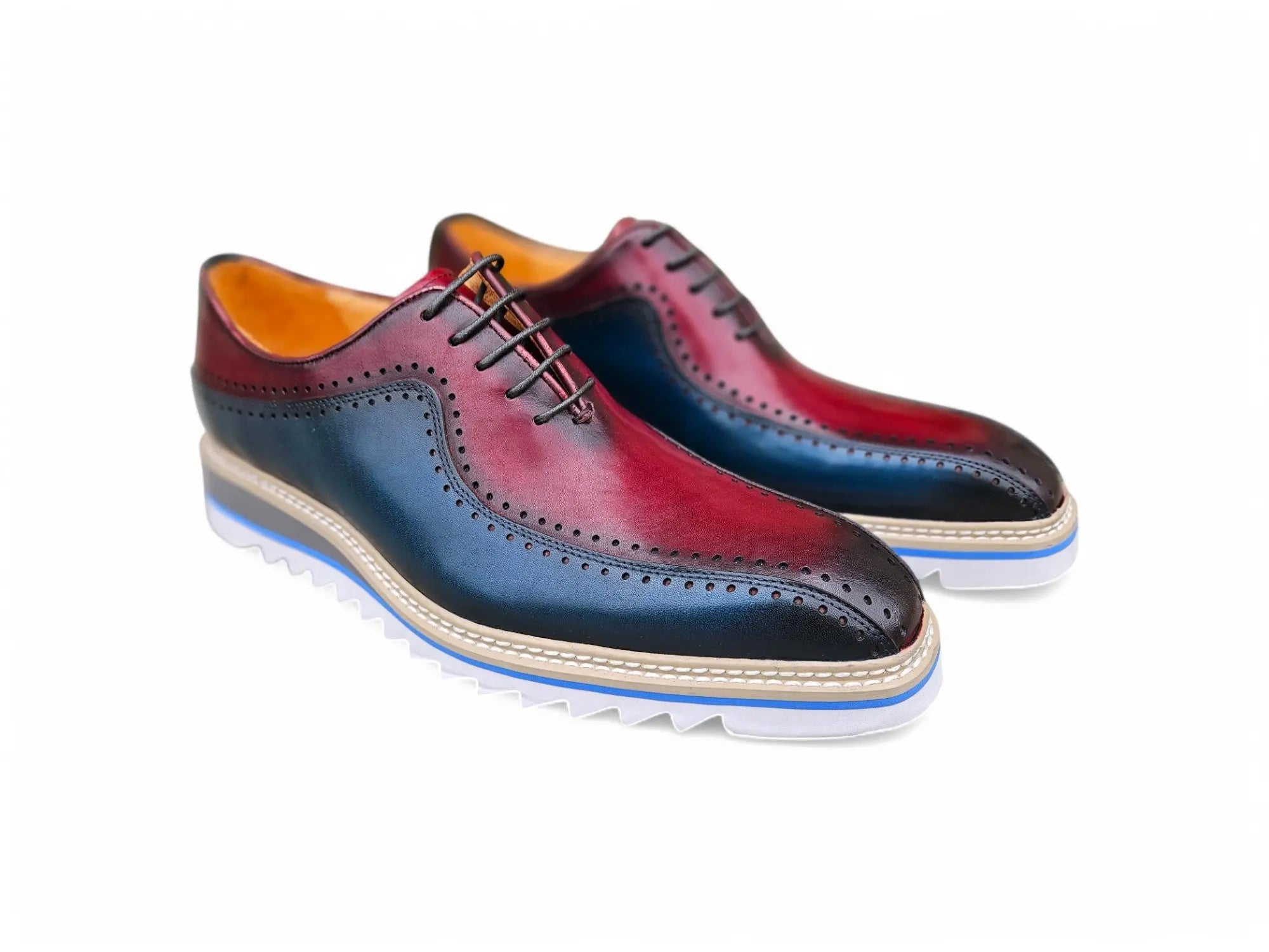 Stylish Two-Tone Brogue Oxford Carrucci