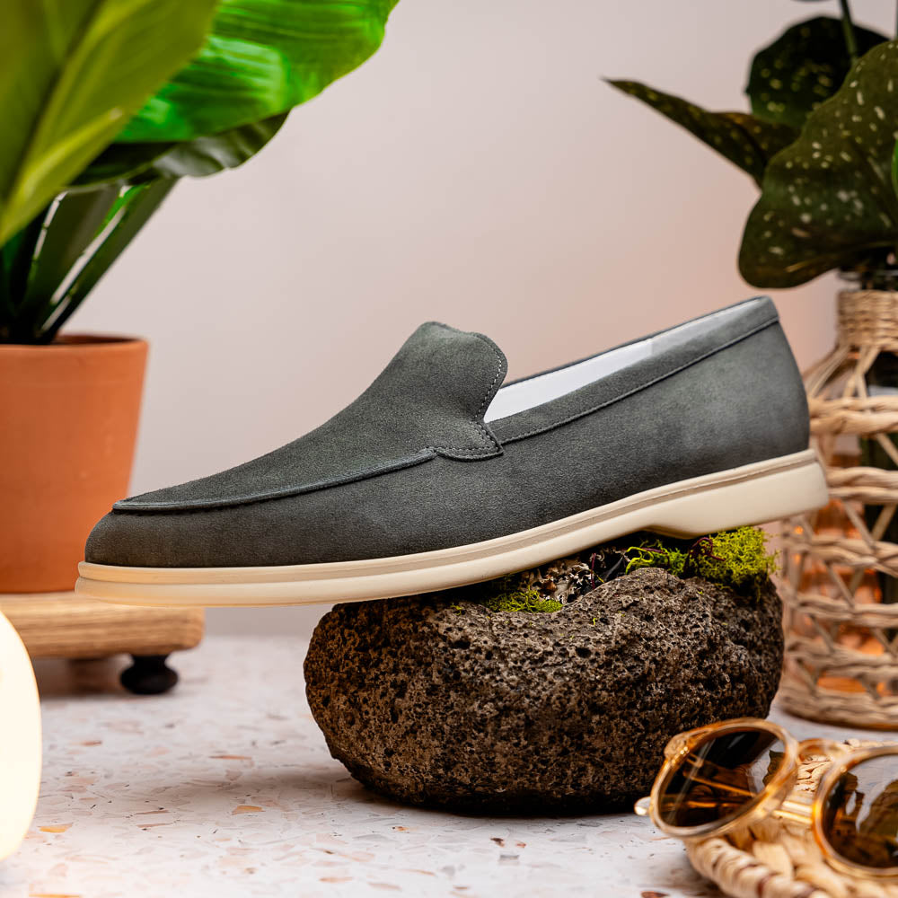 Zelli Livorno Casual Sueded Goatskin Slip-On Loafer in Grey