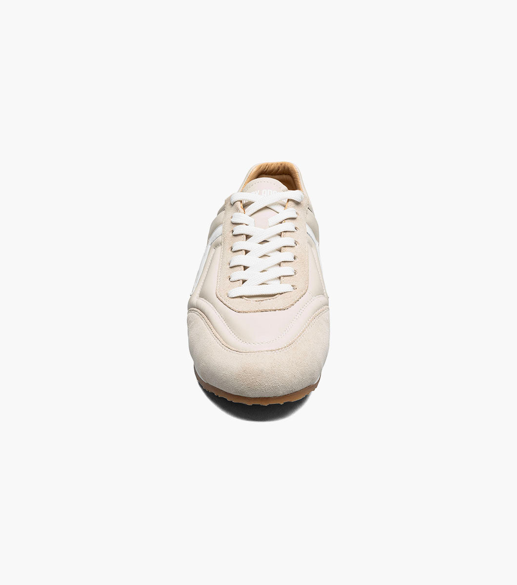 ACTION 150 Sporty Lace Up