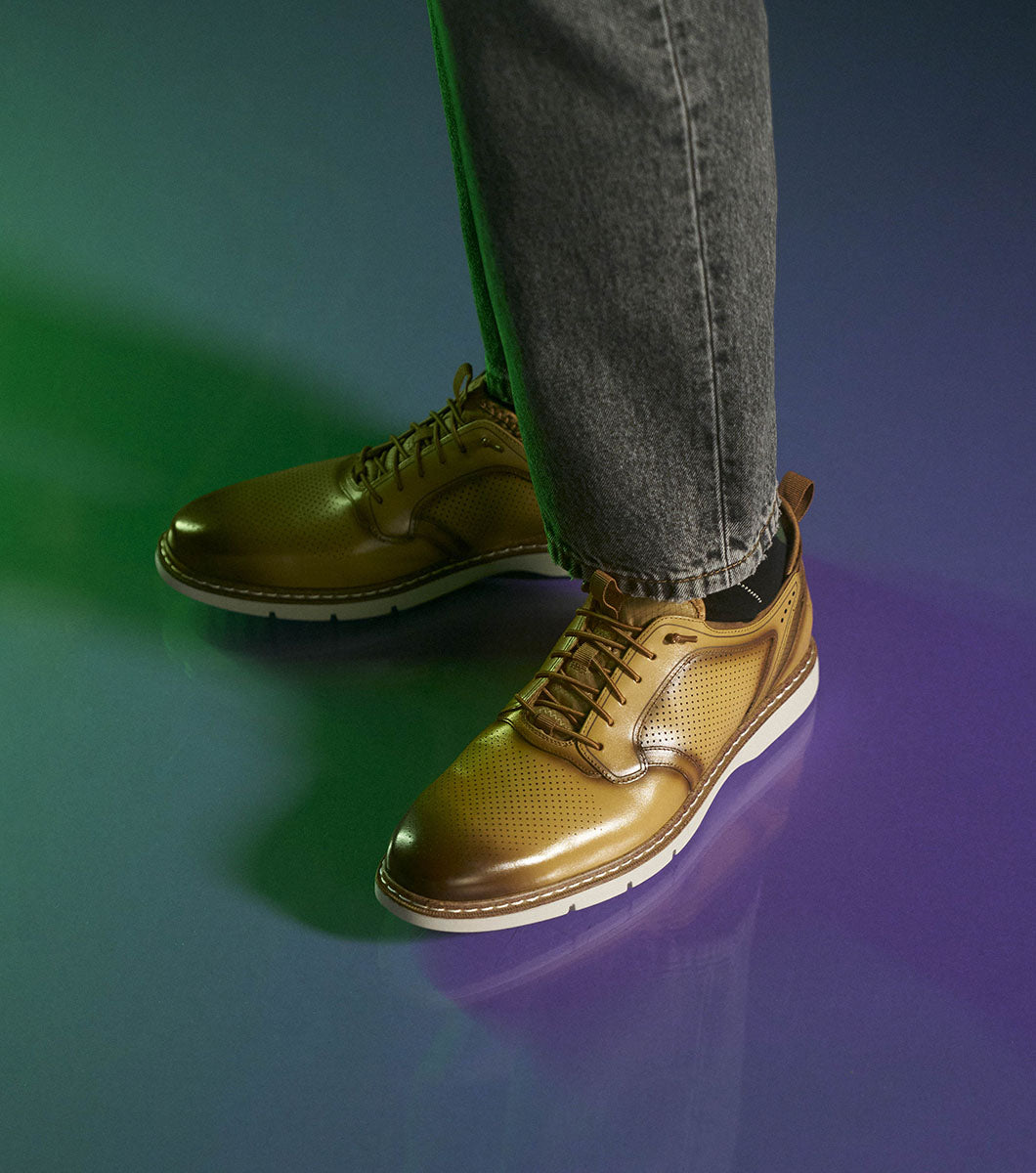 SYNC Plain Toe Elastic Lace Up