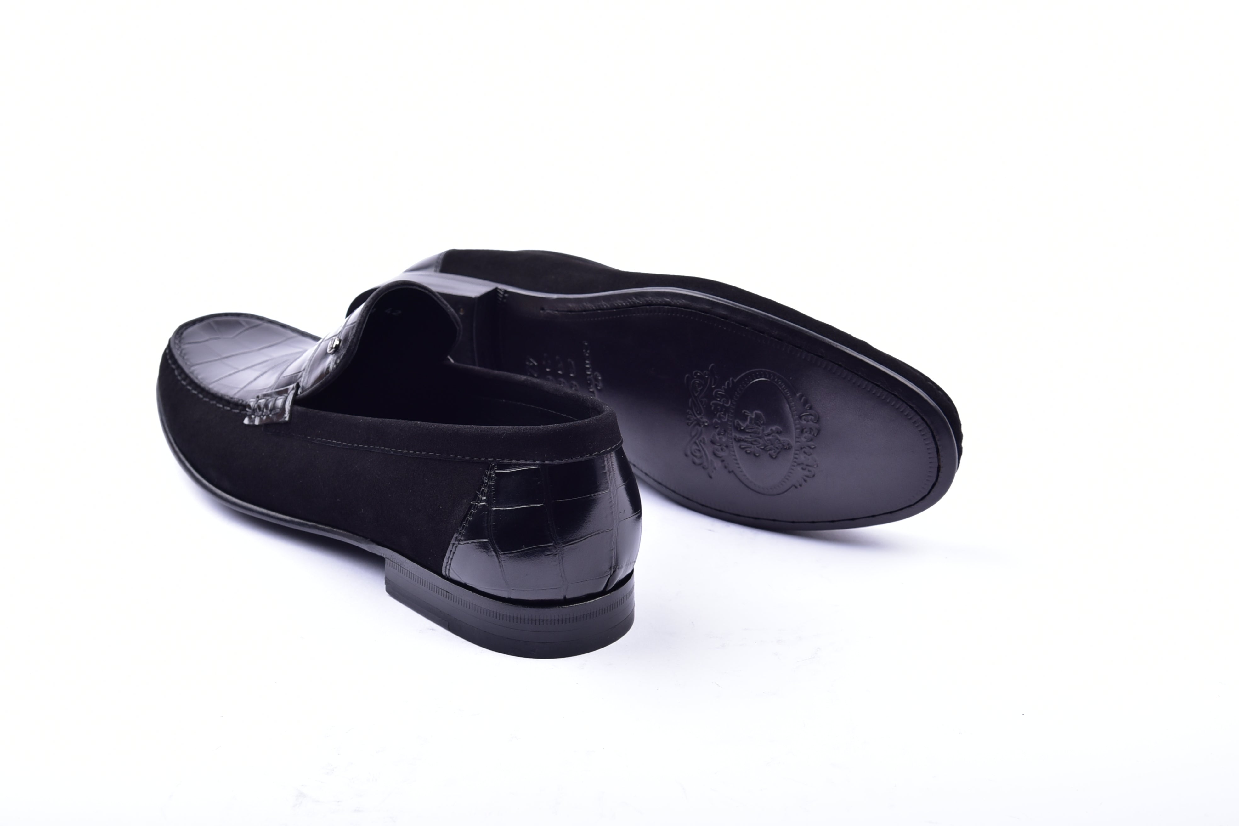 C0014057-3898C Suede And Croco print vamp-Black