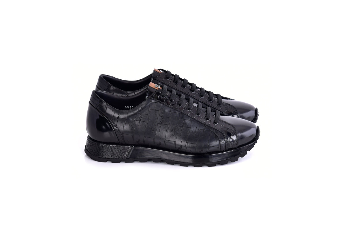 C001304-5581L  Fashion Sneaker- Black