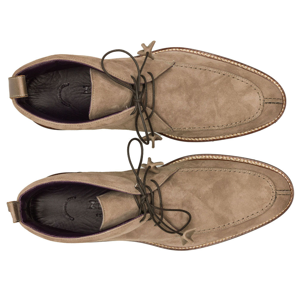 Zelli Campo Sueded Goatskin Three-Eyelet Chukka Boot in Taupe