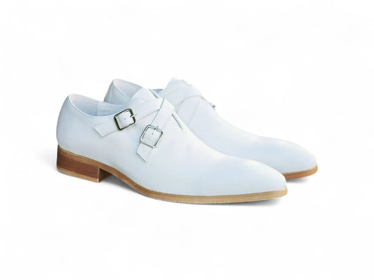 Cross Straps Wholecut Shoe Carrucci