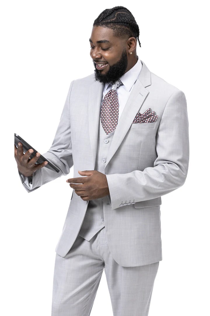 Trajes Elegantes Para Hombre - Trajes De Vestir - Mens Modern Fit Two Button Vested Sharkskin Business Light Grey Suit