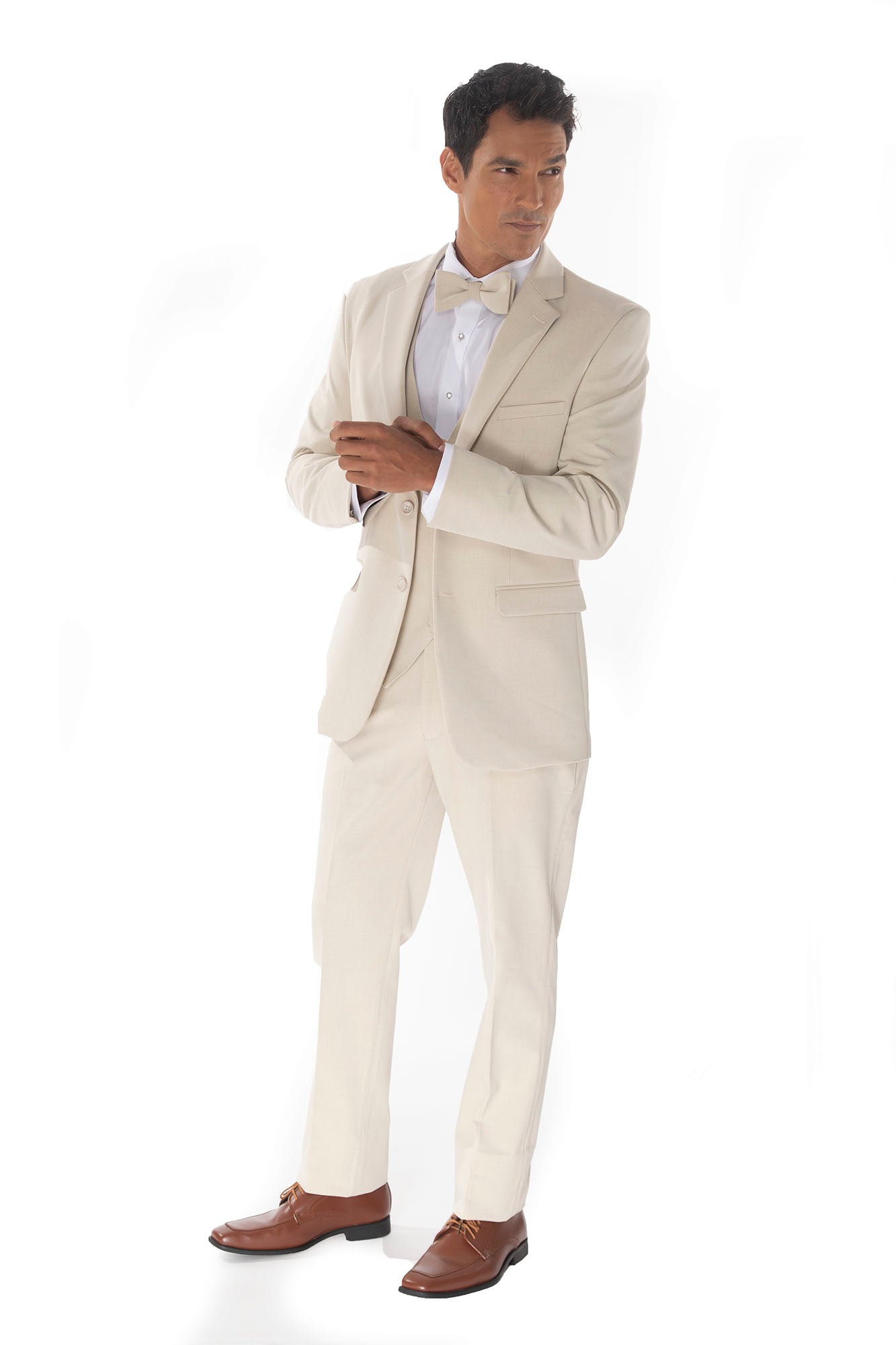 Bryan Michaels Slim Fit 3-PC One Button Tuxedo, Black ParaHombreUSA Bryan Michaels Slim Fit 3-PC One Button Tuxedo, Black ParaHombreUSA