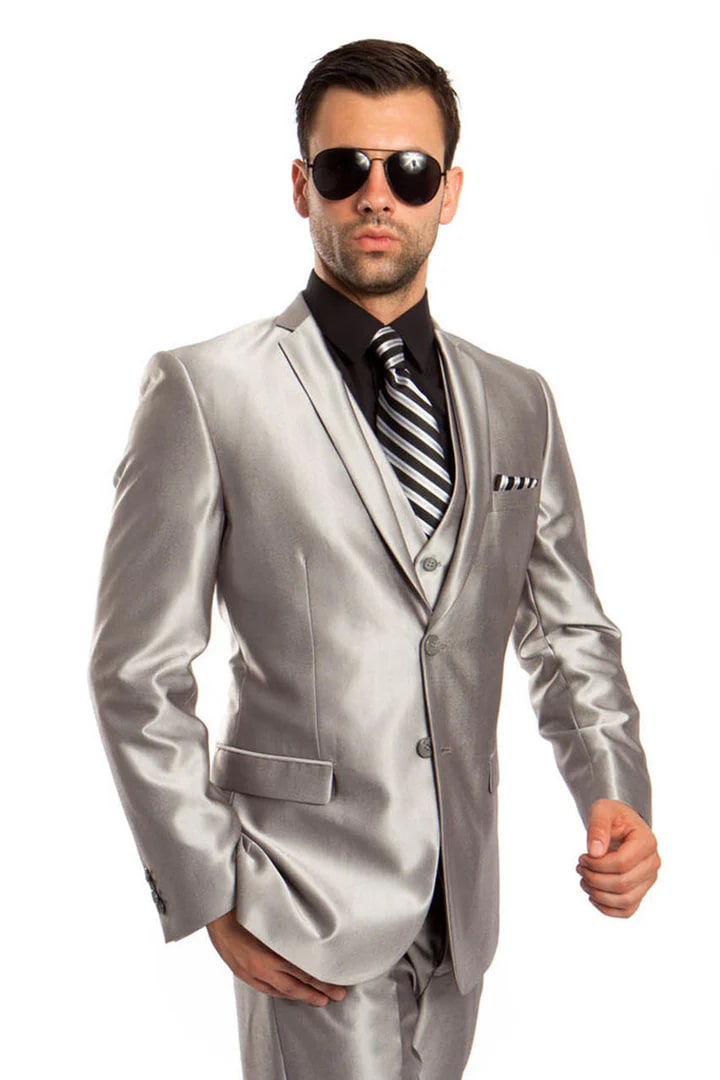 Trajes Elegantes Para Hombre - Trajes De Vestir - Mens Two Button Vested Shiny Sharkskin Wedding & Prom Silver Grey Fashion Suit