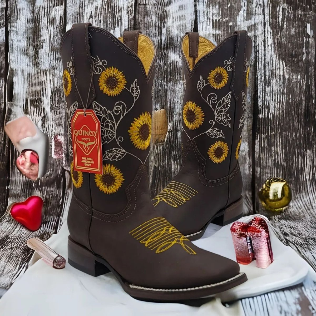 Botas Altas de Cuero con Girasoles para Mujer en Horma Rodeo Q322G6294