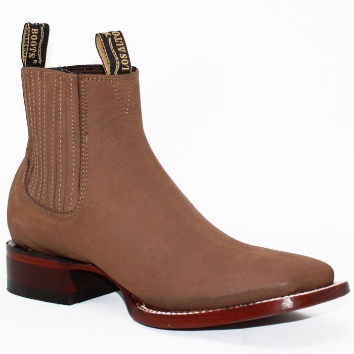 Botines Charros de Gamuza Punta Cuadrada Los Altos Boots Color Taupe