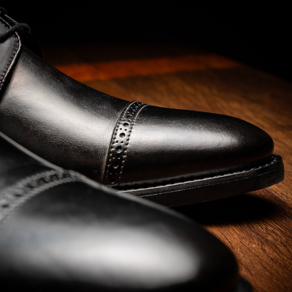Zelli Giovanni Black Cap Toe Brogues with Textured Finish