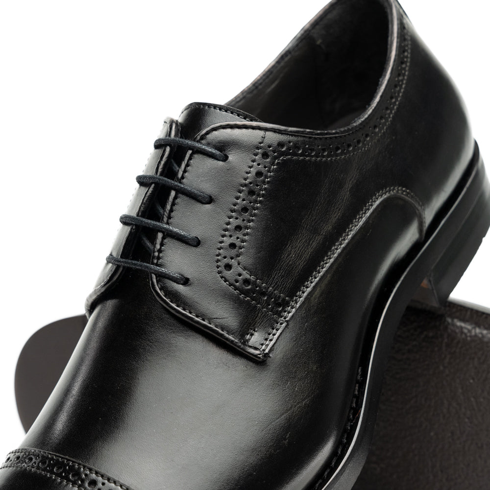 Zelli Giovanni Black Cap Toe Brogues with Textured Finish