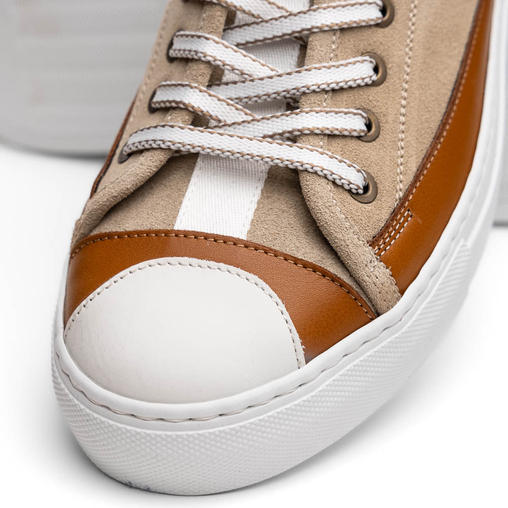 Zelli Lando Sueded Goatskin Sneakers in Taupe | Made in Italy