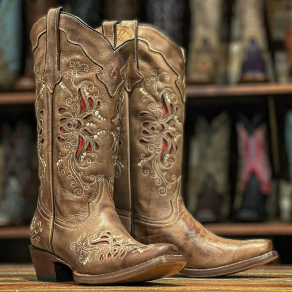 Tanner Mark Women's Brownsville Leather Square Toe Boots Brown